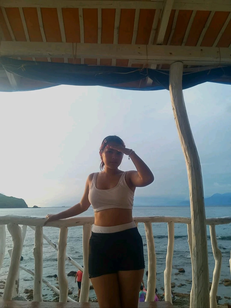 GIF uploaded by Uno