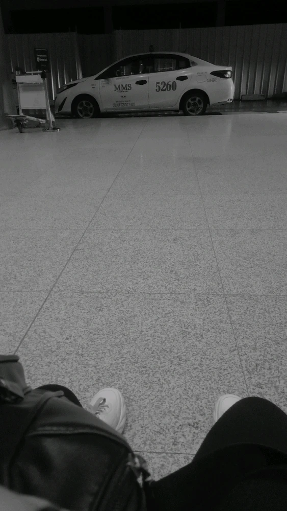 Here I am waiting...