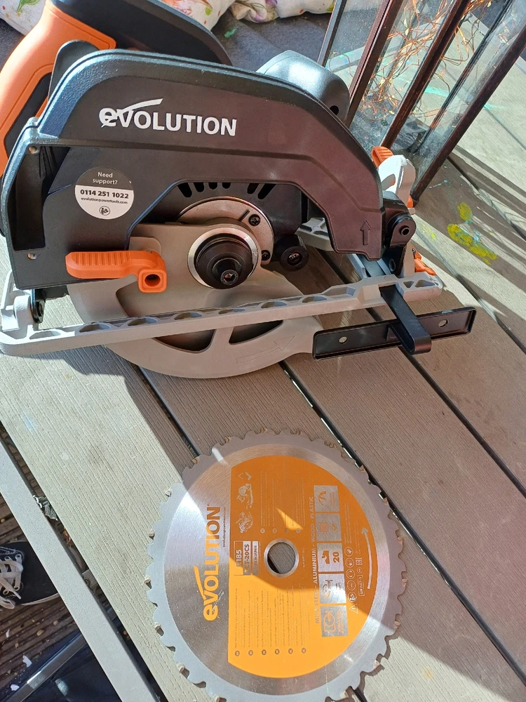 Help Wanted!! 😂😂