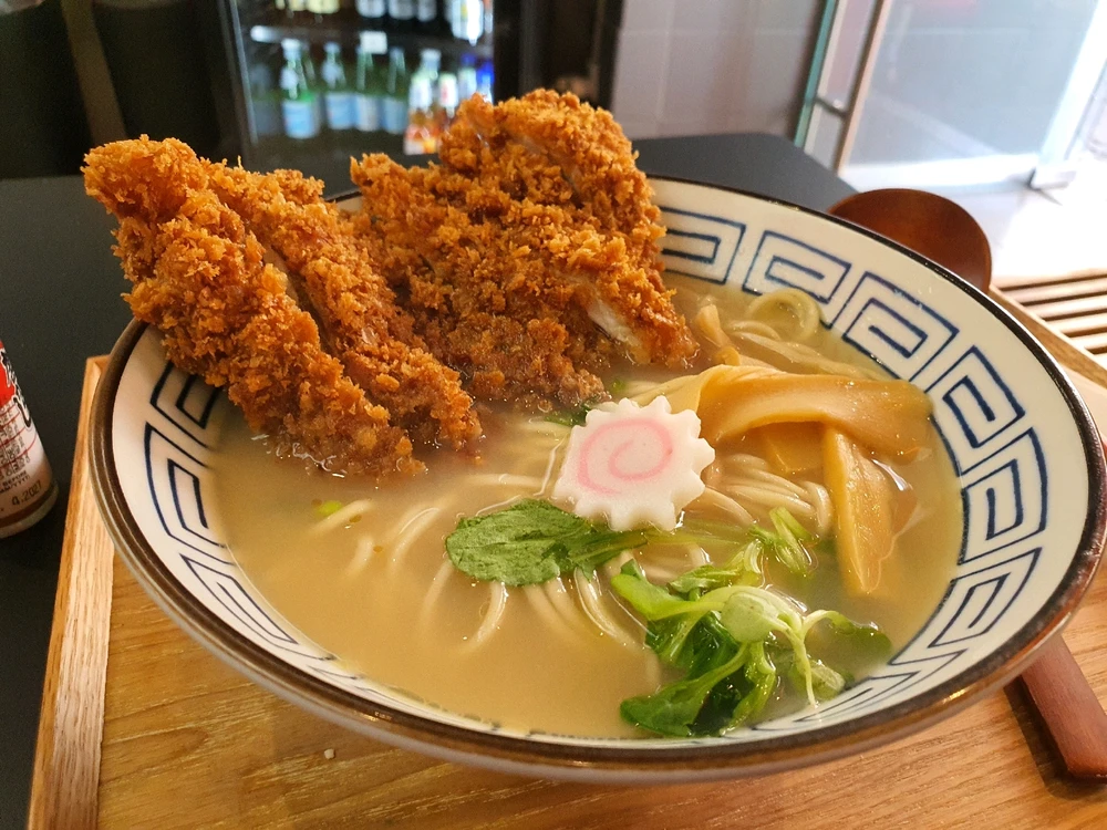 A tasty Japanese Ramen with fried crispy chicken.  