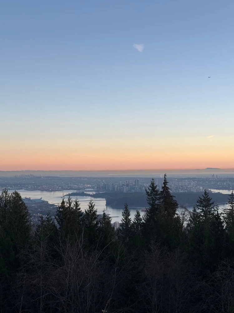 Фото загрузил Кирилл