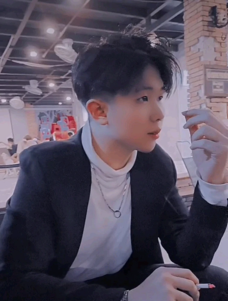 GIF được RainT tải lên