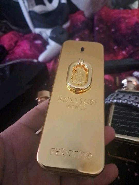 Gambar diunggah dening Branded