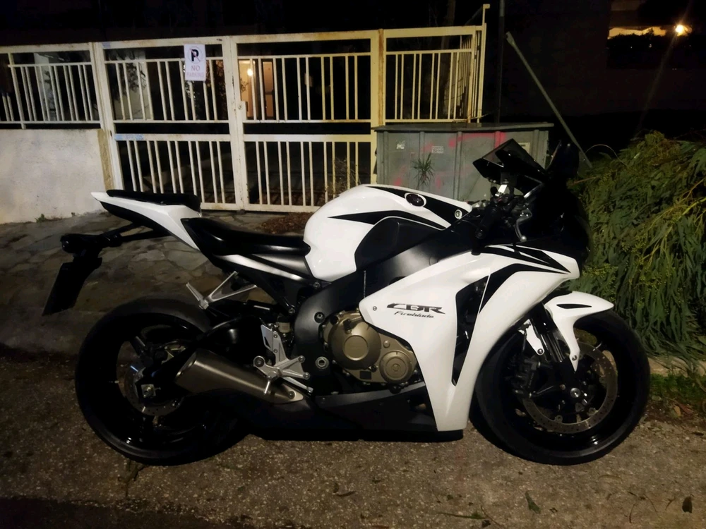 GIF ανέβηκε από Thomas