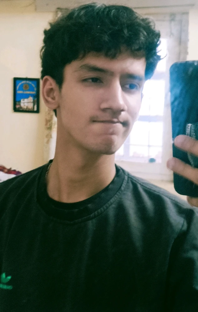 GIF uploaded by Garv Thakur