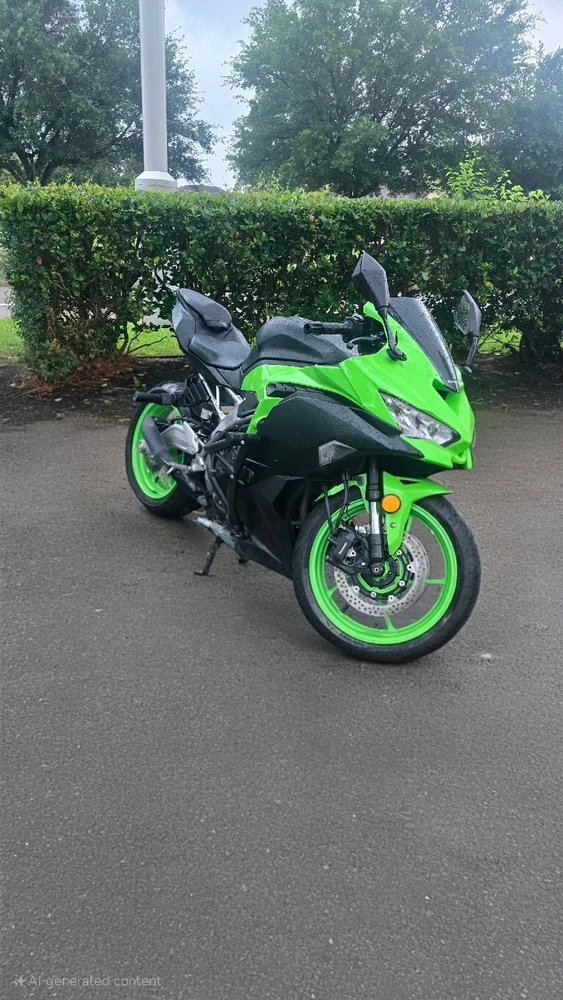 GIF uploaded by SUREN