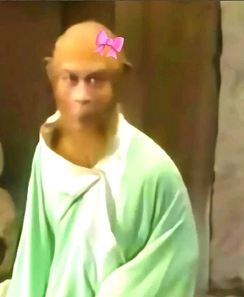 GIF được Hiền dã man tải lên