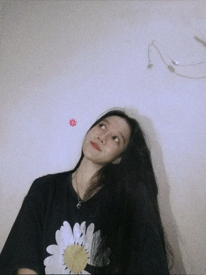 GIF diunggah oleh Nany