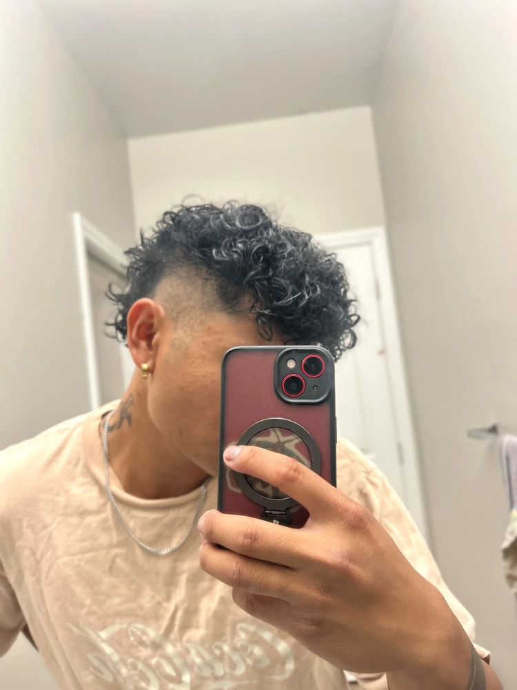 GIF uploaded by Justine