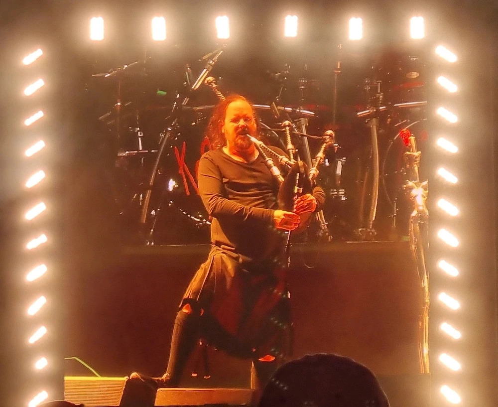 GIF diunggah dening Liz