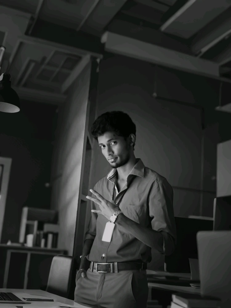 GIF diunggah dening K