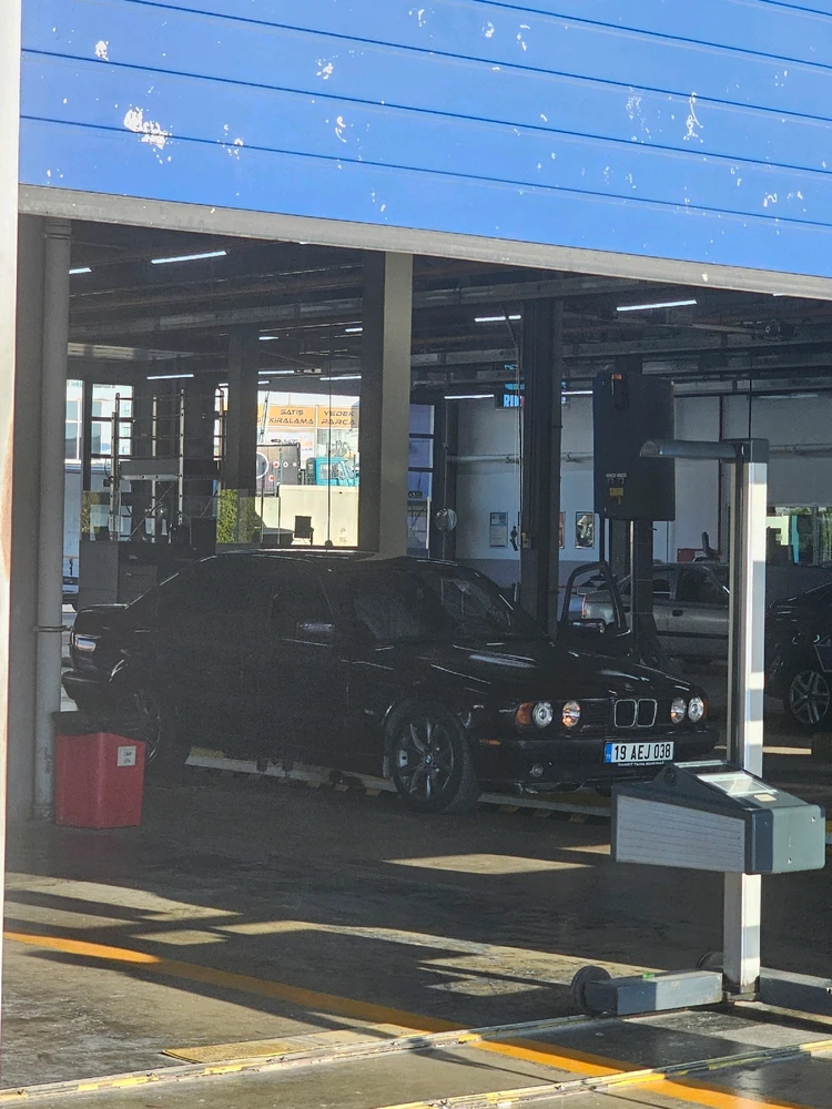 Samet tarafından yüklenen GIF