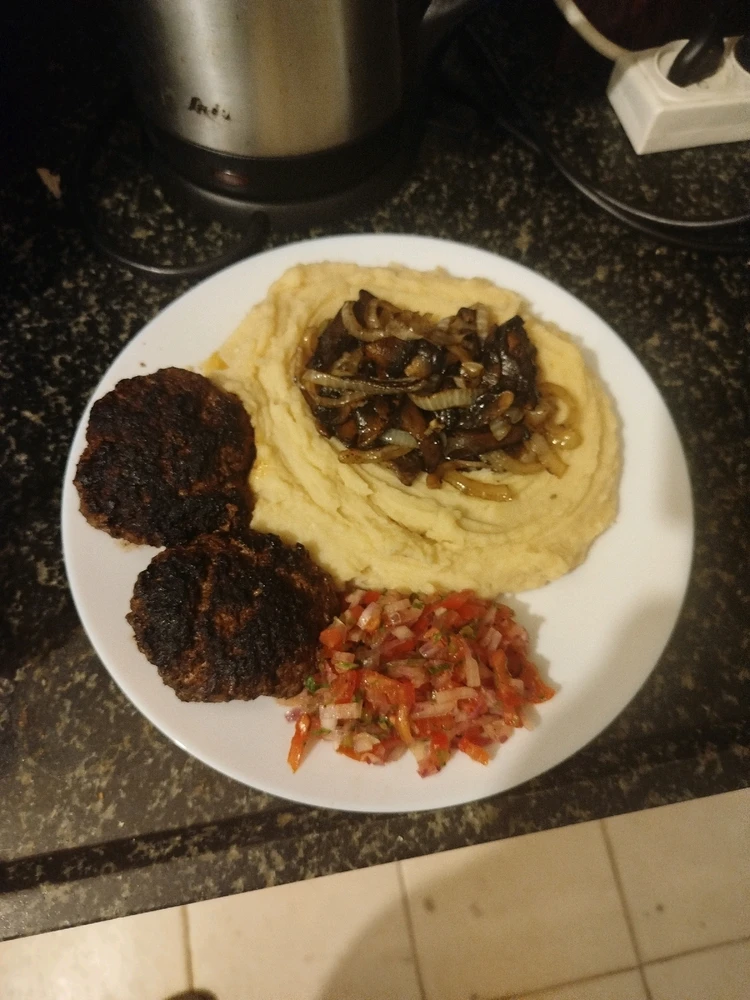 GIF הועלה על ידי Dan