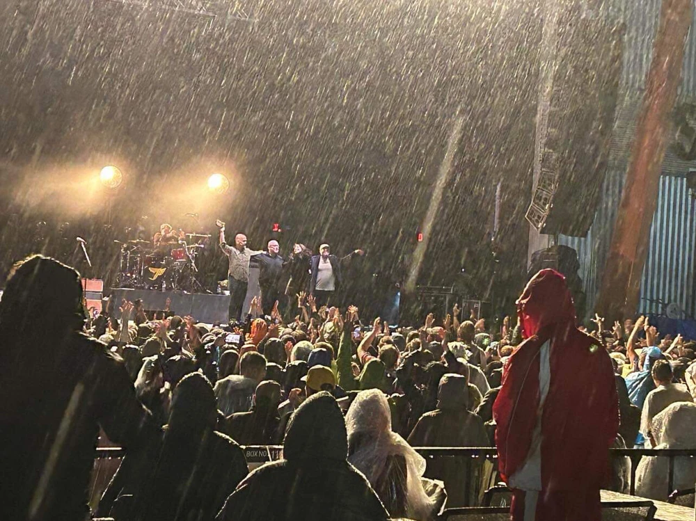 GIF uploaded by David