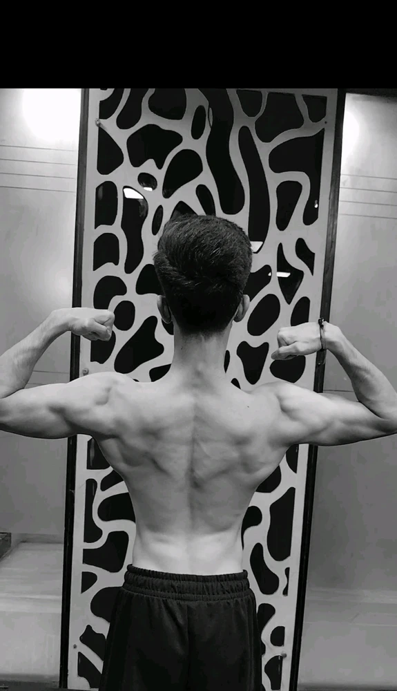 GIF uploaded by shubhi