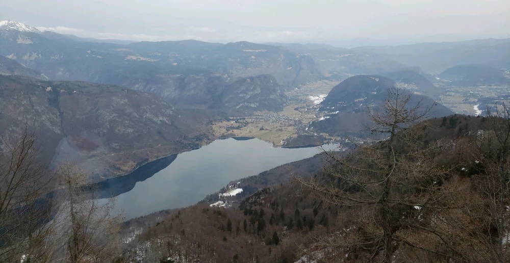 Just a bunch of pictures 🗺🌎

Guess where?