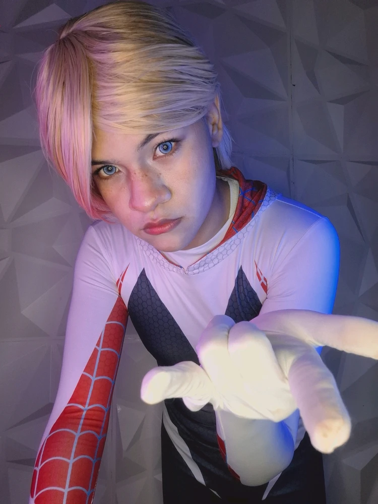 GIF gi-upload ni 𝐴𝑙𝑒𝑗𝑎𝑛𝑑𝑟𝑜