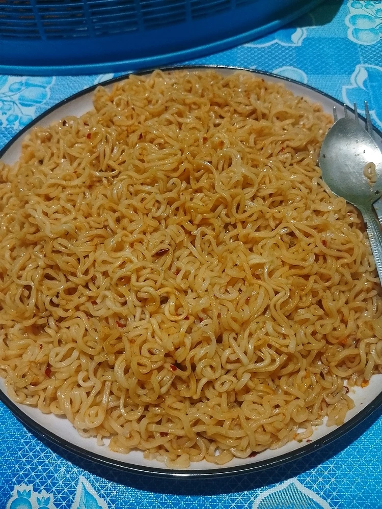 GIF na in-upload ni Andrei