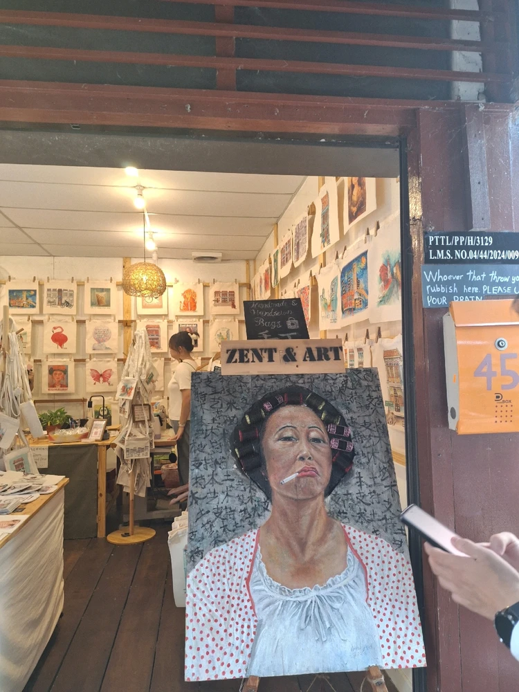 GIF uploaded by Bella Noviianty Tambunan