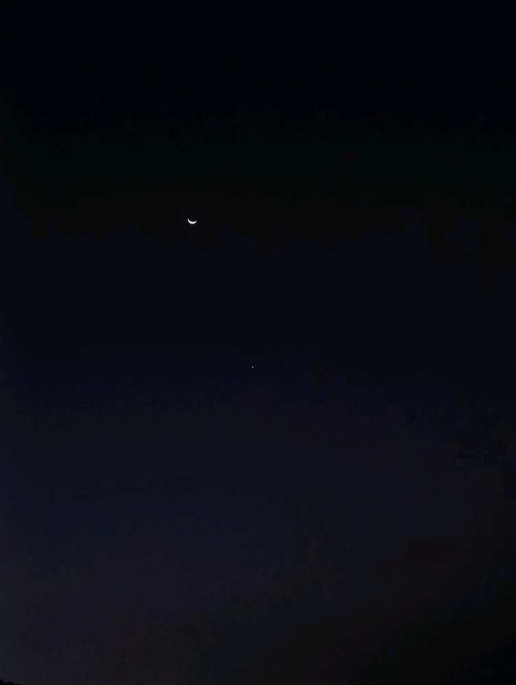 GIF uploaded by Dyhia ✨