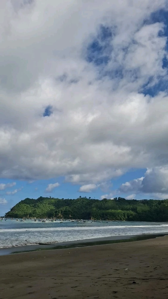 Gambar diunggah oleh Stevani Lee