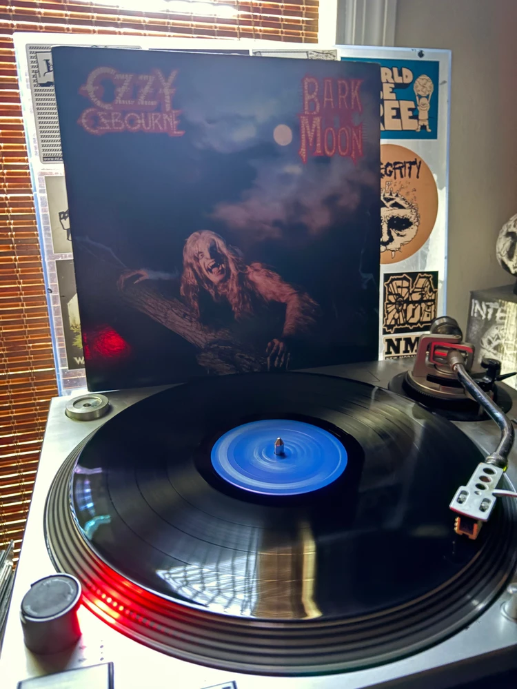 GIF uploaded by Billie