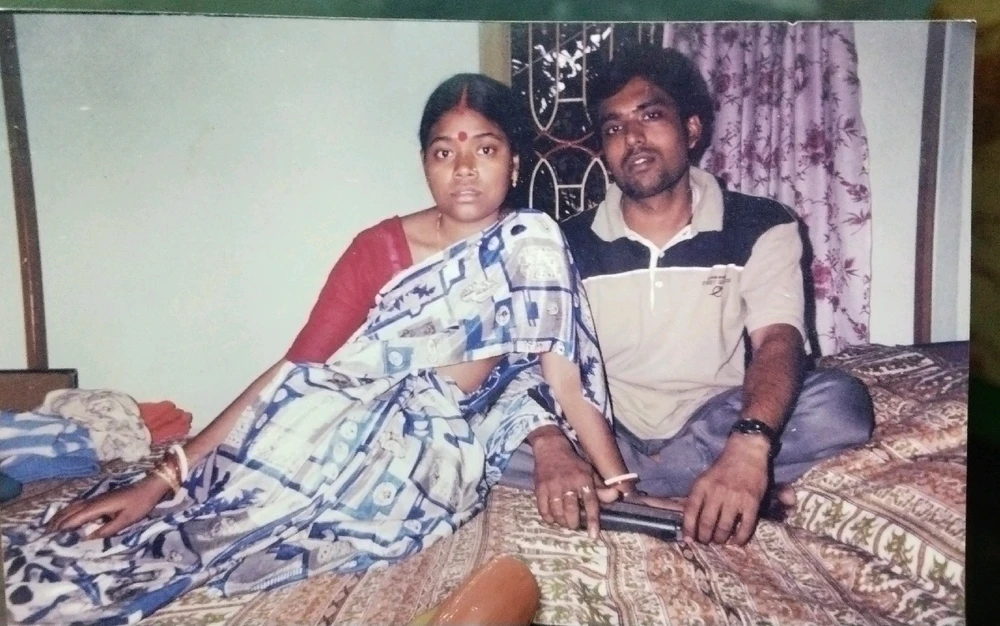 GIF diunggah dening Tannyee Halder