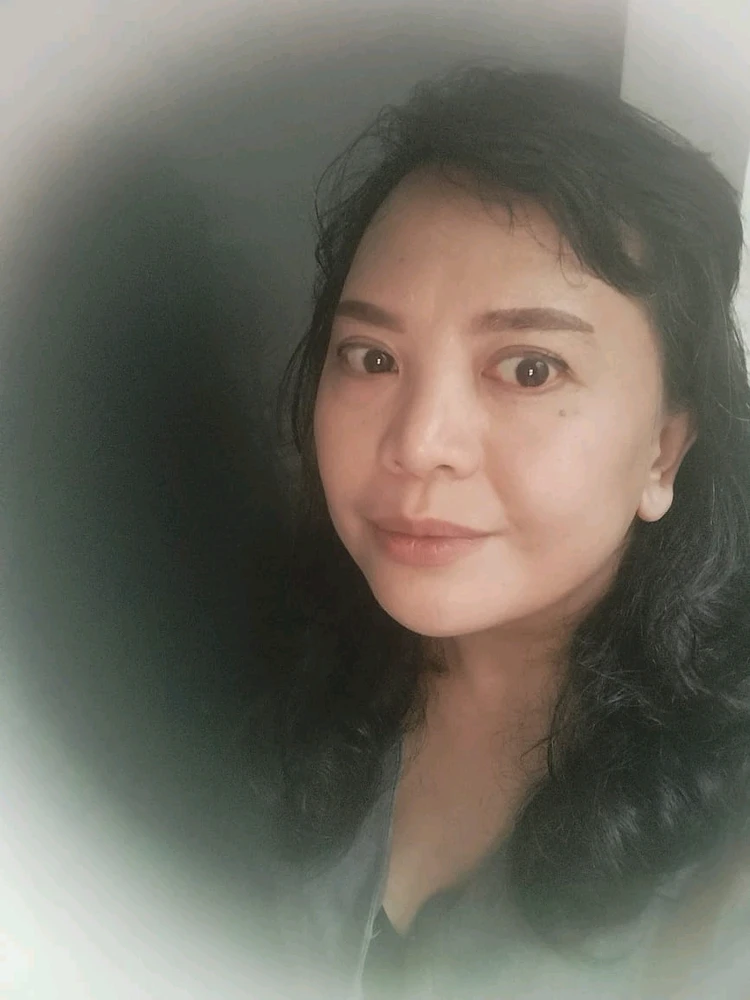 GIF uploaded by Dian Hahaha