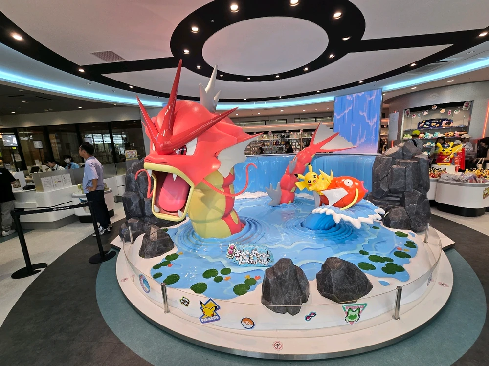 GIF uploaded by Aaron