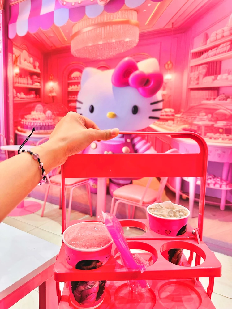 GIF diunggah dening Ella