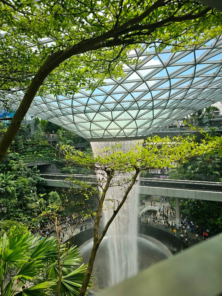 GIF uploaded by Nadiah