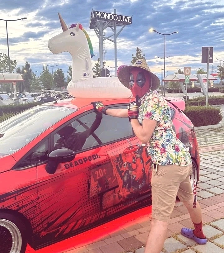 GIF caricata da Simons