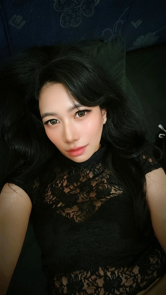 GIF diunggah oleh Oktavia