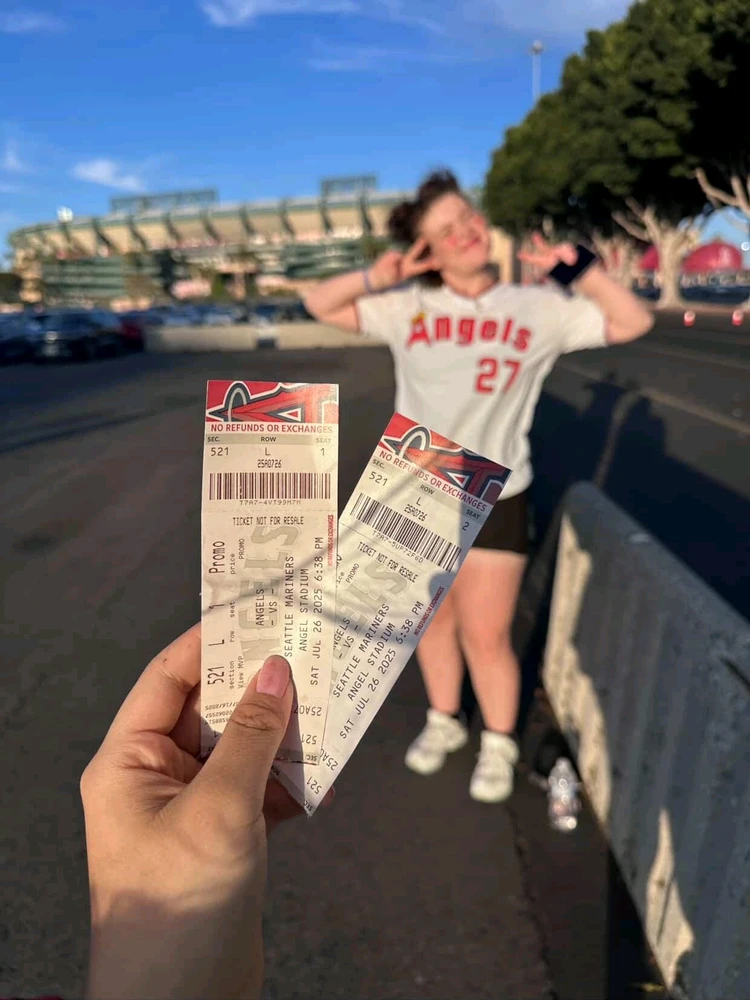 GIF uploaded by Bekah