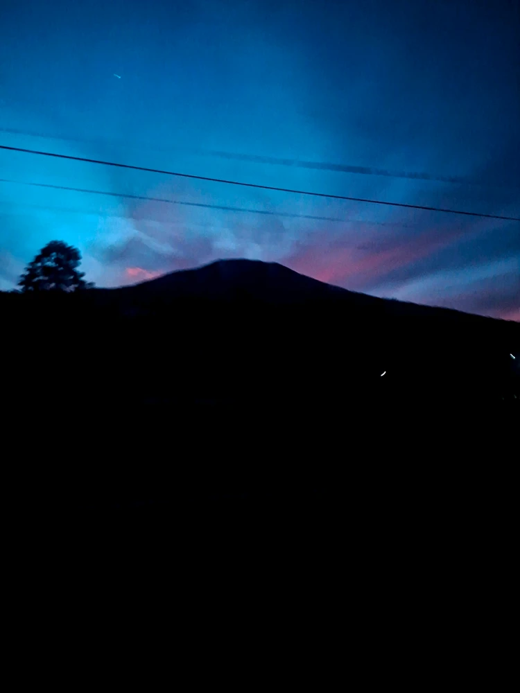 GIF diunggah oleh Afrila