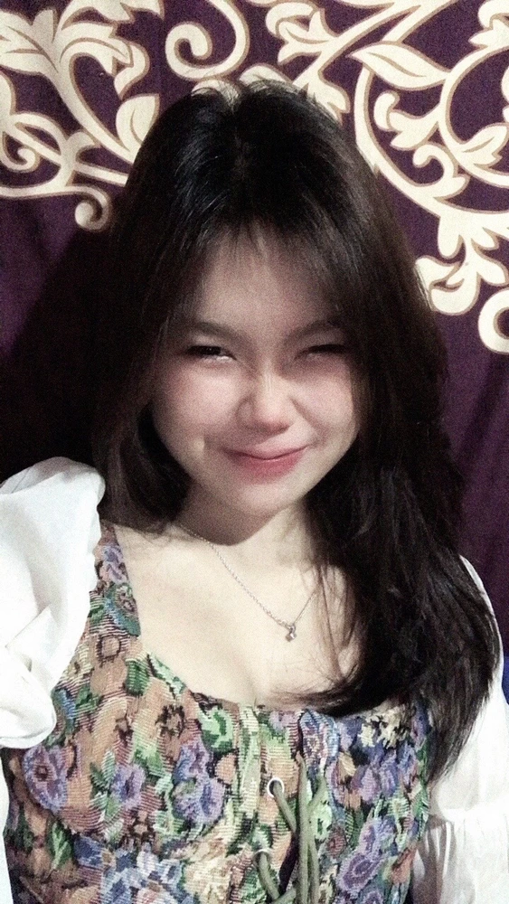 GIF diunggah oleh cell