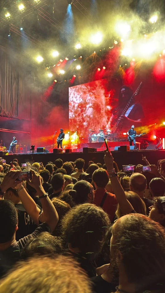 GIF diunggah dening Evren