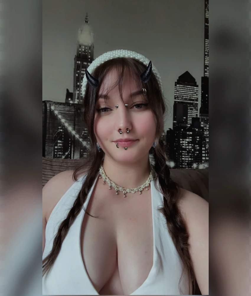 Hayley上传的GIF