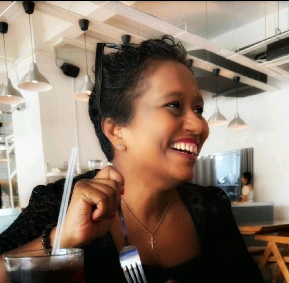 GIF uploaded by Elaine