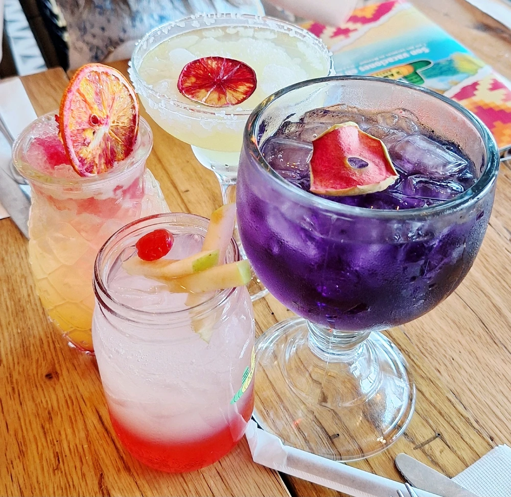 GIF uploaded by KiKi