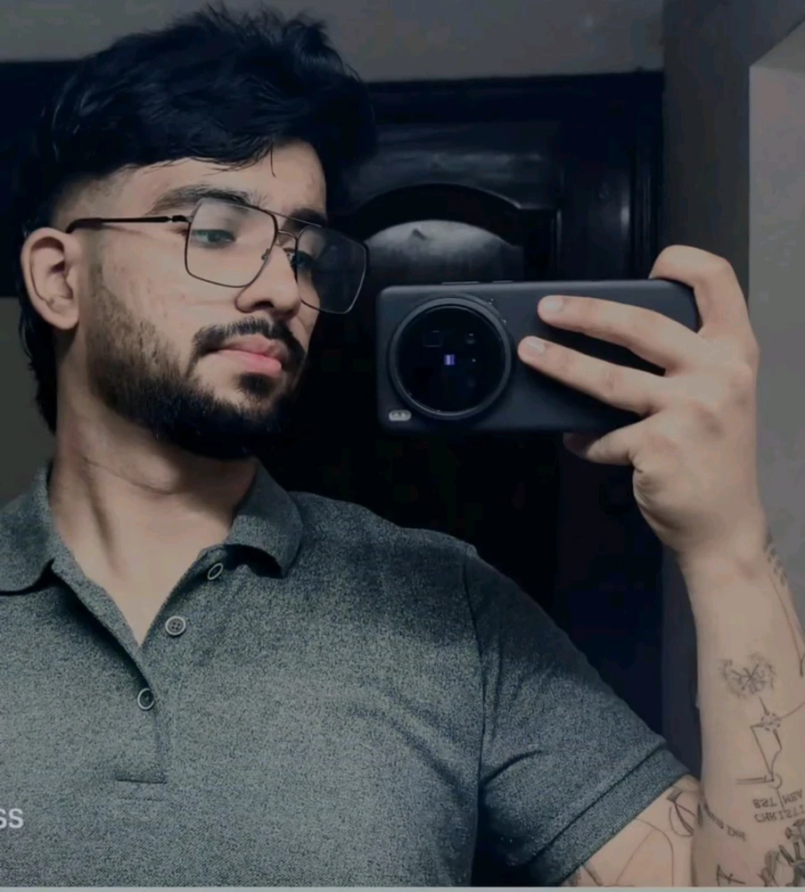 Gambar diunggah dening John Paul Bennett