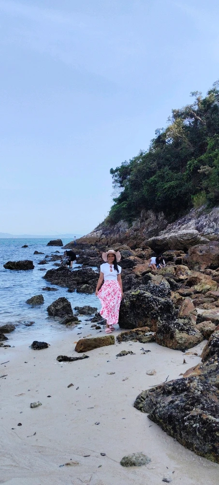 GIF uploaded by Vienna