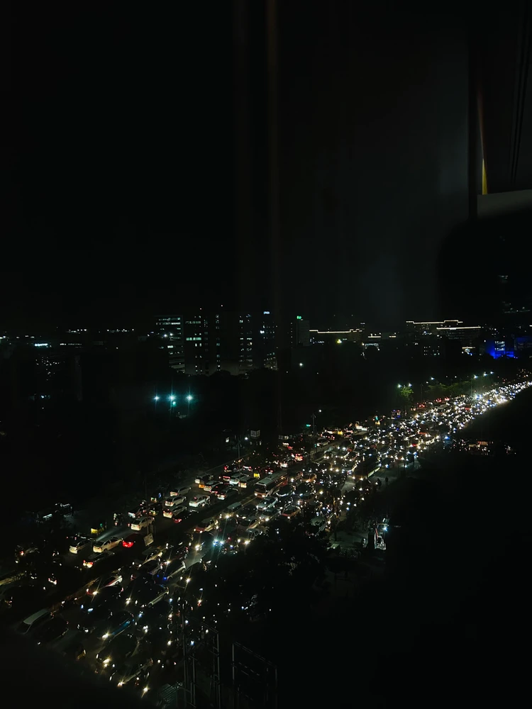 Pratz द्वारा अपलोड किया गया GIF