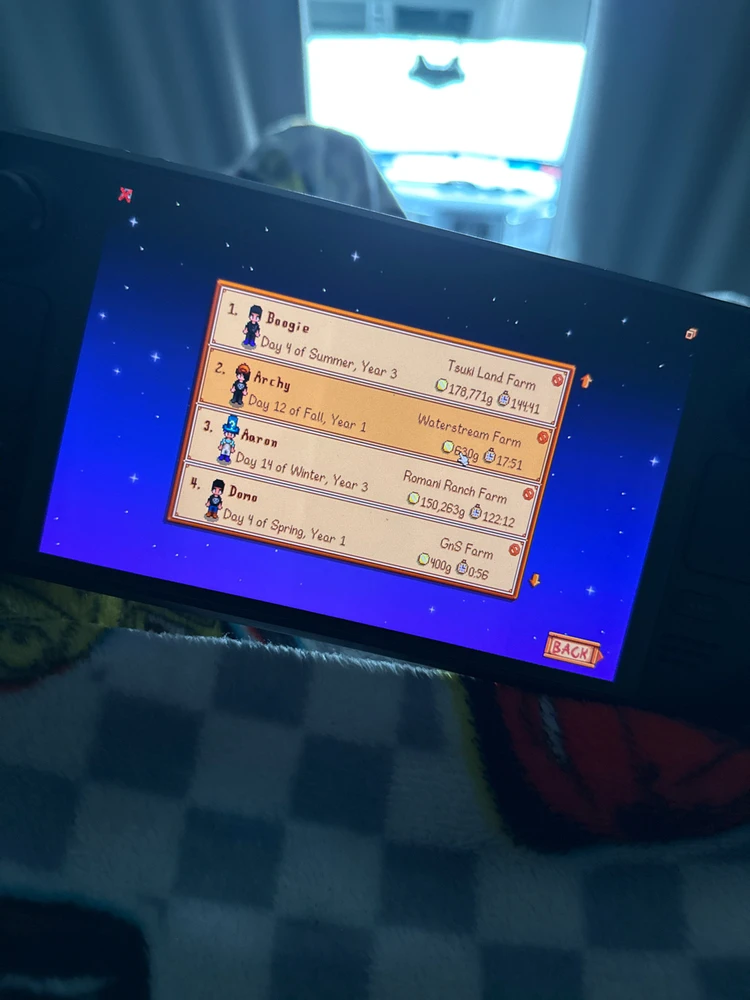 GIF uploaded by Dominique