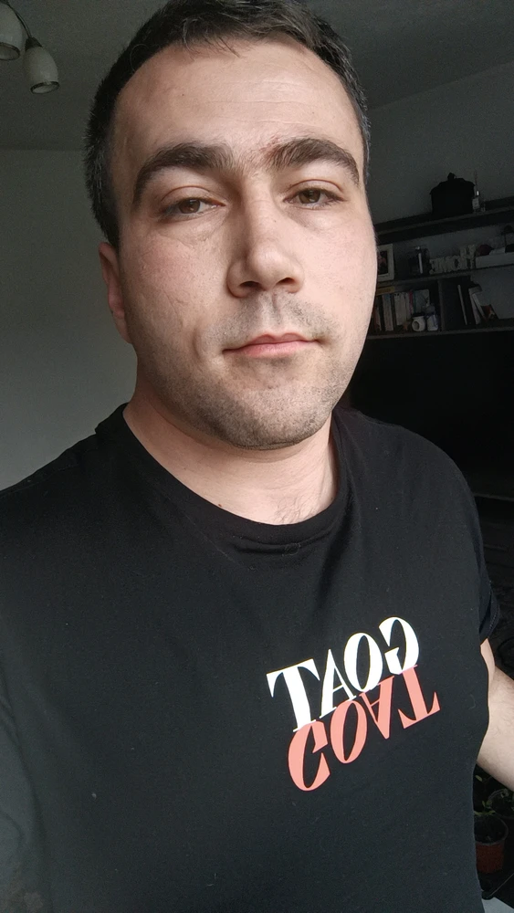 GIF качен от Кьосов