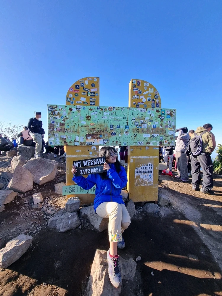 Image uploaded by Ayu