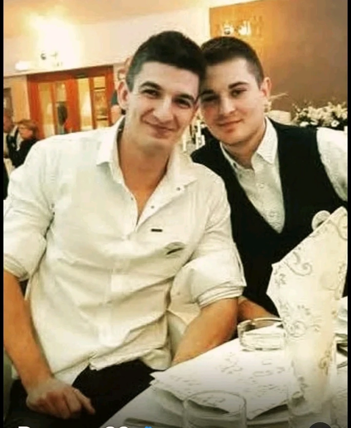 GIF otpremio/la Dragan