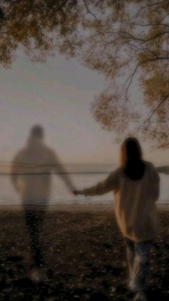 GIF uploaded by Ree
