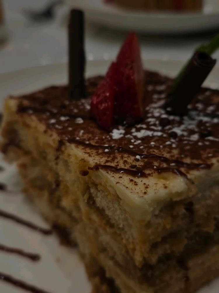 GIF uploaded by Hiram