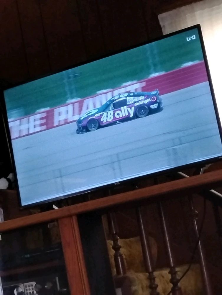 GIF gi-upload ni Ev